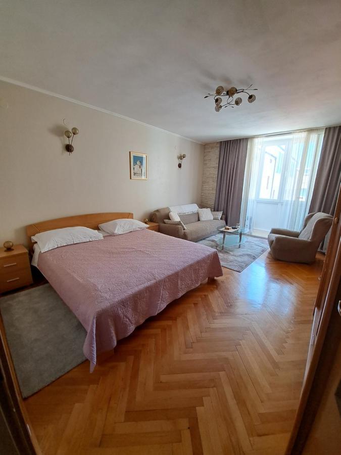 Domenica Apartment